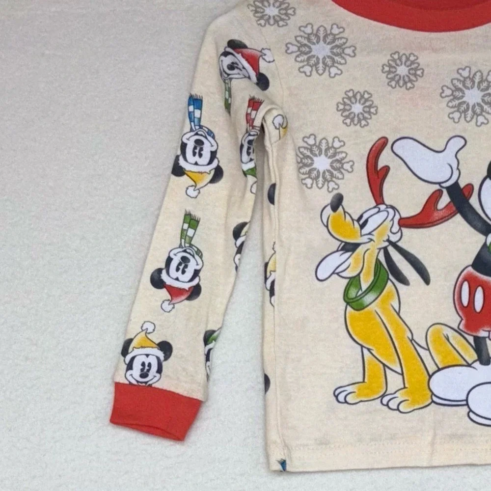DISNEY‎ Christmas Mickey Mouse Pajama Set Toddler Pluto Long Sleeve NEW 2T